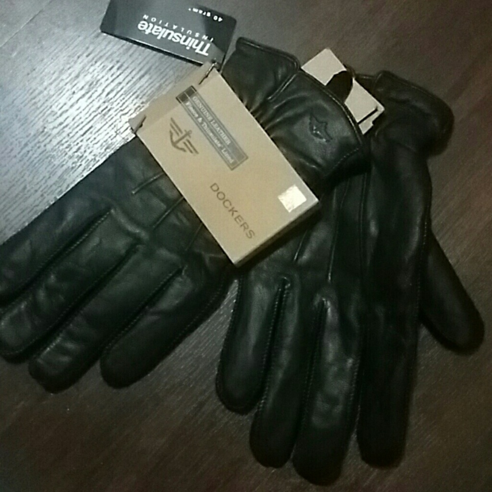 Gloves - Picture 3 of 4